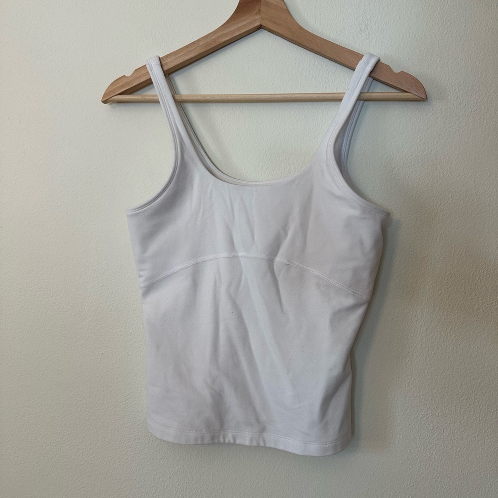 TNA Aritizia workout tank top